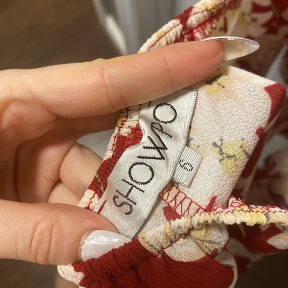 SHOWPO RED FLORAL ROMPER - Picture 2 of 6